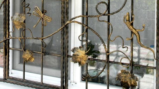 Красивая кованая решетка из круглого прута из круга 12, 14 мм, дизайн, рисунок, узор. смотреть онлайн