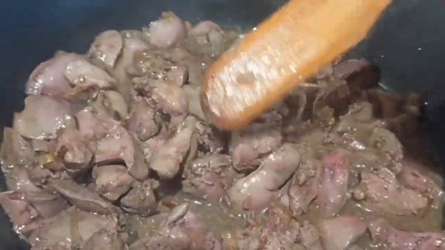 Куриная печень в соусе с рисом, так вы еще не готовили! Пальчики оближешь!) смотреть онлайн