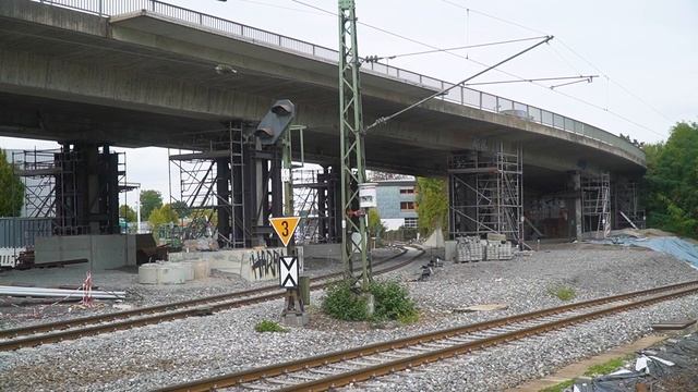 Durchbruch bei Stuttgart 21: Deutsche Bahn hat 51 Kilometer Tunnel im Talkessel gegraben смотреть онлайн