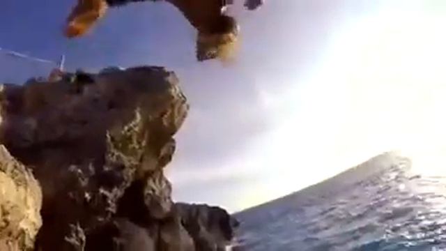 C 8 мартом, девочки! МЫ ВАС В ОБИДУ НЕ ДАДИМ!!! Смешное видео! смотреть всем! смотреть онлайн