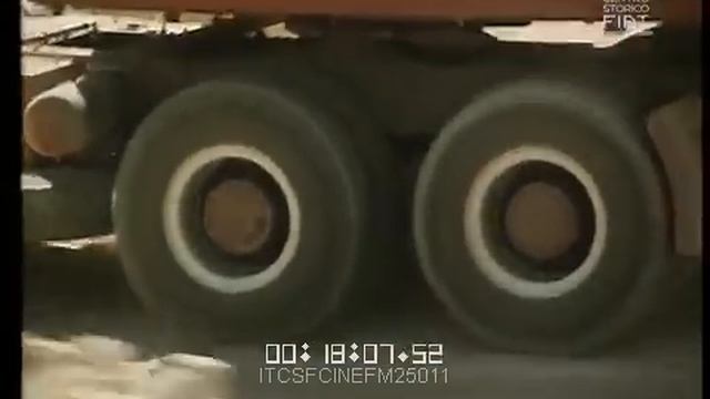 Rotta Karachi (camion FIAT 697 T / 619) \ 1975 \ Ita