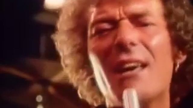 The Hollies     Boulder To Birmingham