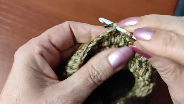 Носочки, для начинающих, крючком. Подробное видео. смотреть онлайн