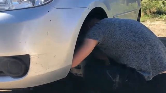 Замена передних стоек Mazda demio смотреть онлайн