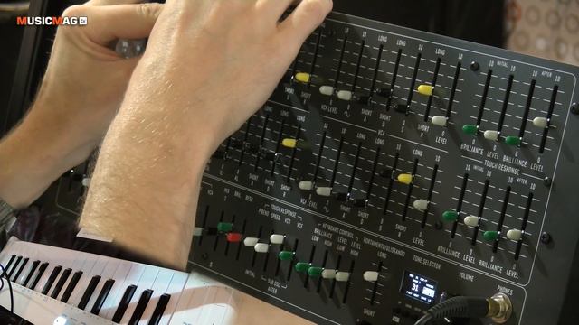 Deckards Dream: аналоговый синтезатор - демо звучания (NAMM Musikmesse Russia 2018) смотреть онлайн