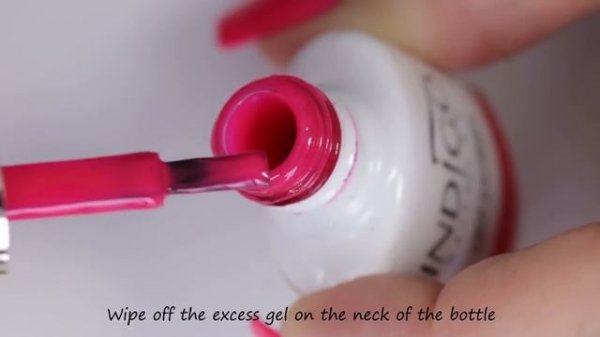 ?? HOW to Apply Gel Polish on Natural Nails - Tips and Tricks!