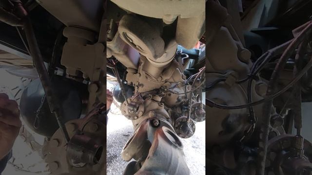 замена датчика включения блокировки межосевого дифференциала 43118