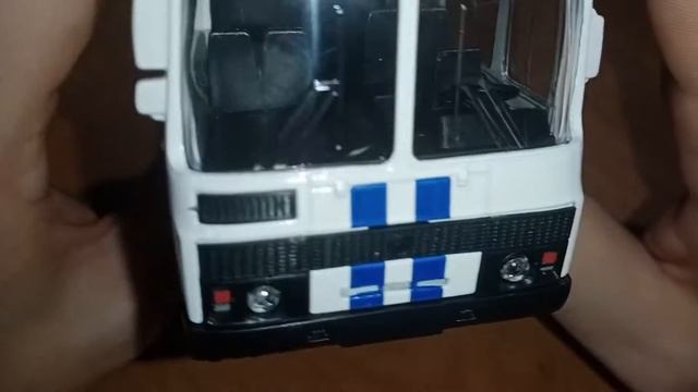 Паз 32053. Игрушечная модель. Полиция.