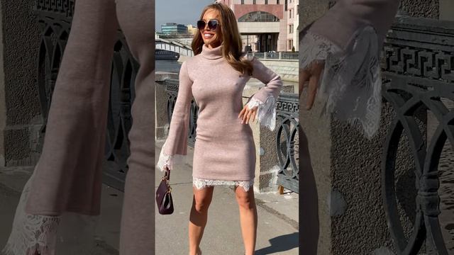 Трикотажное платье с кружевом от Malina Fashion