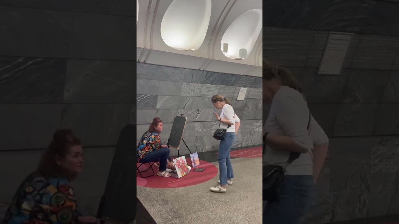 Художница Екатерина Шунина на пленэрной сессии в рамках проекта #ИскусствовМетро #искусстворядом смотреть онлайн