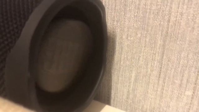 R.I.P JBL Charge 4 100% Volume