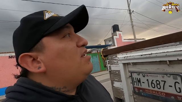 ASI ESTRENAMOS LA PANTALLA смотреть онлайн