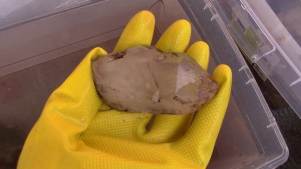 How To Clean Quartz Crystals (A Crystal Cleaning Video Tutorial)