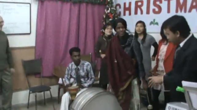 Stanley Scism presents Christmas Day Delhi 2010, 56.MPG смотреть онлайн