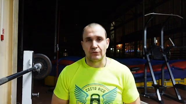 Профессиональные тренировки с гирями Иван Денисов. смотреть онлайн