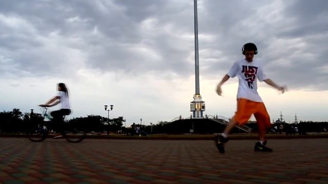 Aktobe city 4 way - Swollen Members - Black Magic (Clean) смотреть онлайн