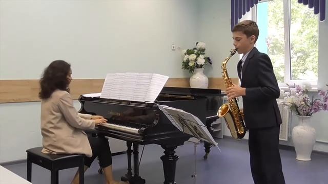 Поль Морис сюита для Альт саксофона и оркестра "Картины Прованса" 1-я и 2-я части смотреть онлайн
