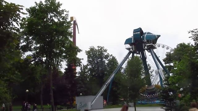 Аттракционы в Диво-Острове. Санкт-Петербург смотреть онлайн