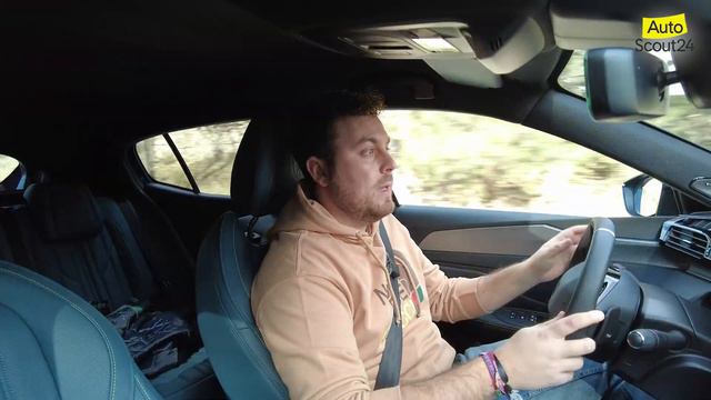 Peugeot 408| Contacto / Prueba / Review en español | #Autoscout24