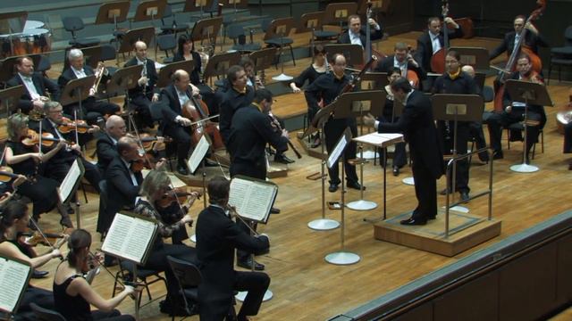 Mozart: Sinfonia concertante Es-Dur KV 297b смотреть онлайн
