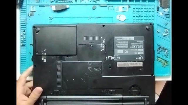 Notebook Antigo Rodando Win 10. LG R405 Veja Só Como.