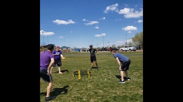 How to Play Spikeball смотреть онлайн