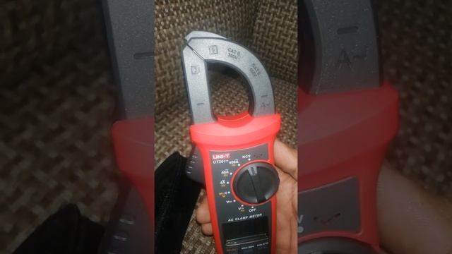 Clamp meter ( UNI-T UT201+) смотреть онлайн