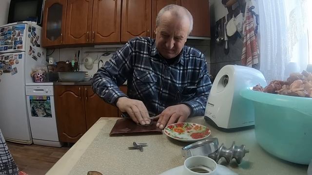 Крещенская водичка, приезд внука и чебуреки от Иванычей смотреть онлайн