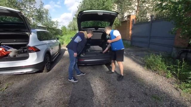 Новый КАРОК или ТИГУАН - честное сравнение от владельцев | Что покупать? смотреть онлайн