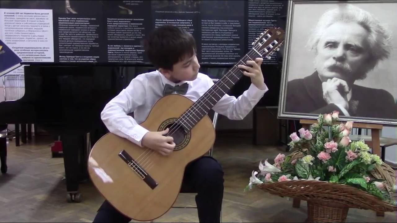 Багомедов Мурад, гитара, Ф.Таррега Полька "Розита", Н.Кошкин "Мелодия" из сюиты "Эльфы" смотреть онлайн