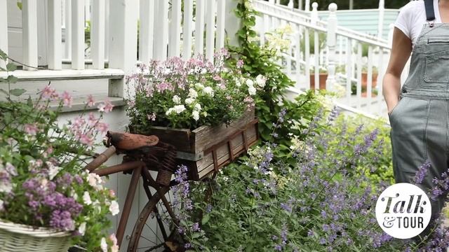Clark Cottage Gardens ? The Garden of Erin Clark ? Talk & Tour with Garden Gate смотреть онлайн