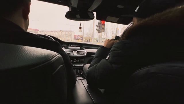 Долгожданный ролик , ключ на ключ противостояние между CLS против Е класс @avto_proverka_05 (Архив смотреть онлайн