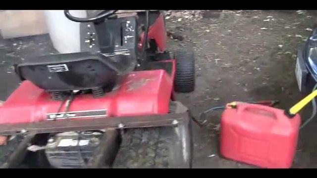 Lawnmower tank tracks test run..avi смотреть онлайн