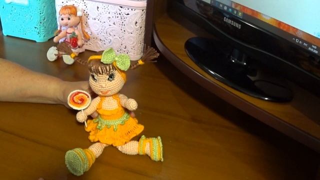 Новый мастер класс? Куколка которая умеет болтать ножками? смотреть онлайн