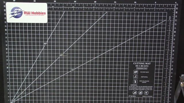 Amusing Hobby 1/35 T-72 AV: A Look Inside The Box