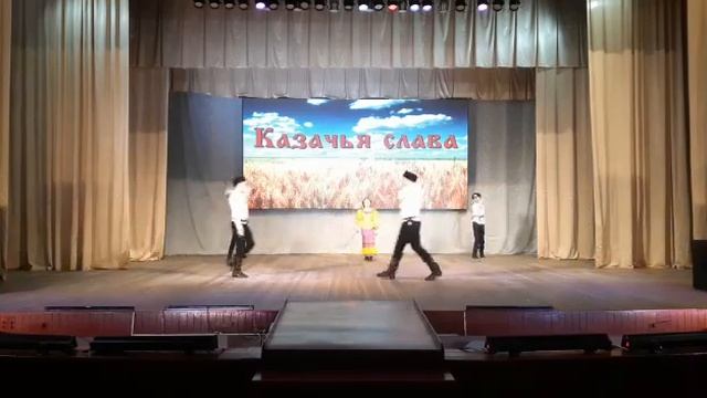 фланкеровка шашкой Курсавка коллектив "Казачья Слава" смотреть онлайн