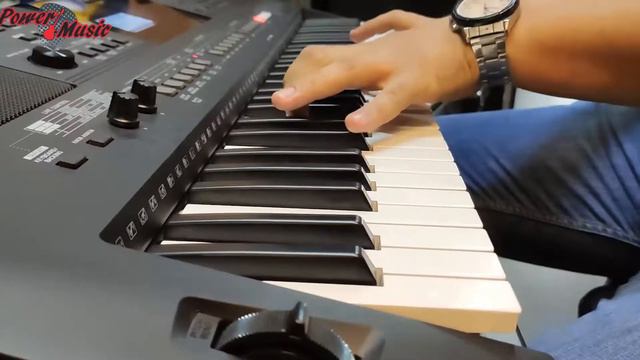 TECLADO YAMAHA PSR e463 смотреть онлайн