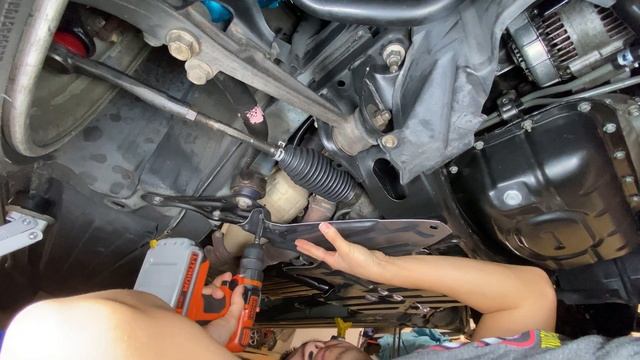 How to Install Lexus IS300 Engine Splash Covers | Altezza Undercarriage Splash Guards смотреть онлайн