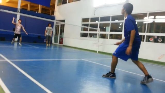 Drunk Badminton Player Part 1 смотреть онлайн