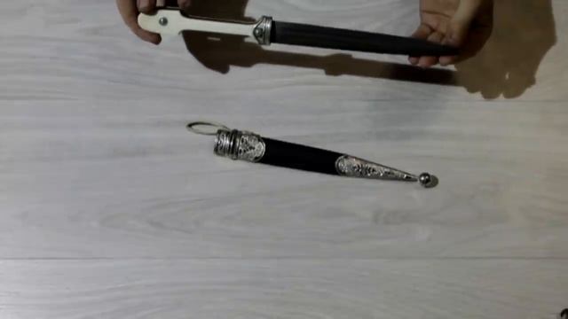 маленький кинжал с булатным клинком. смотреть онлайн