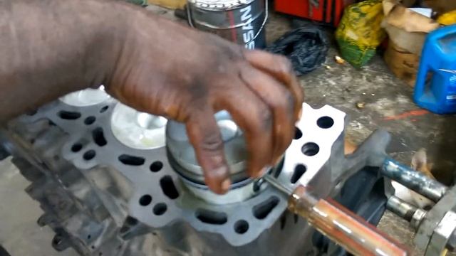 Nissan Navara Yd25 Engine Piston Fixing.seevali Auto Mobile Work Shop.0765733481.