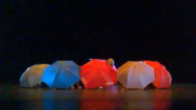 Dance - The umbrella dance смотреть онлайн