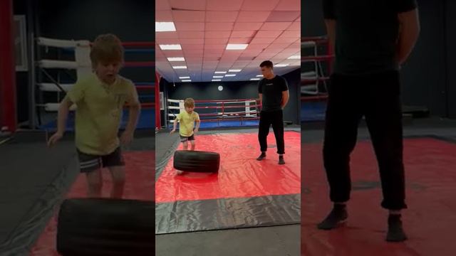 Тренировка по рукопашному бою смотреть онлайн