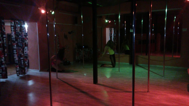Pole Dance Clab.