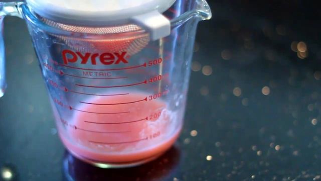 I Tried Making Real Life Minecraft Potions! смотреть онлайн