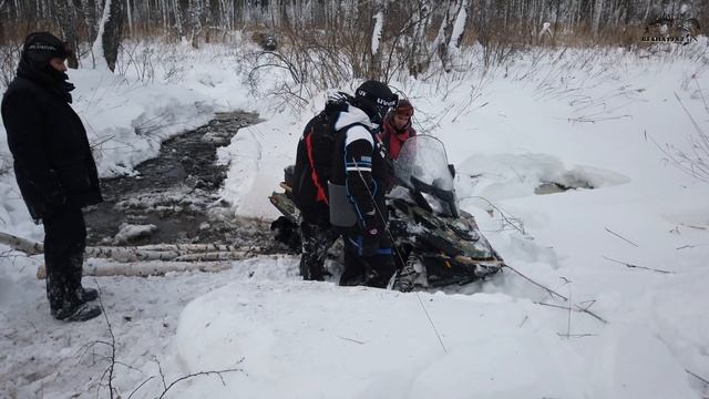 Купил снегоход BRP Lynx 69 ranger для горной рыбалки/Первый выезд и впечатления/Утопили снегоход смотреть онлайн