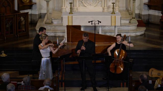 Trio in C Major Op 4 No 1 by Corelli смотреть онлайн