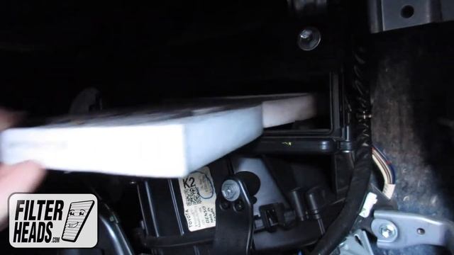 How to Replace Cabin Air Filter 2009 Toyota Corolla смотреть онлайн