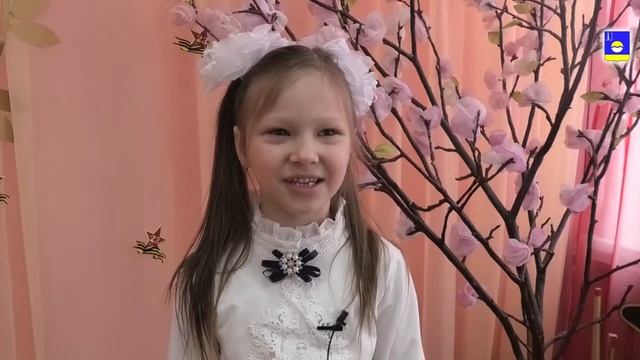 Воспитанники детского сада "Солнышко" поздравляют всех защитников с Праздником! смотреть онлайн