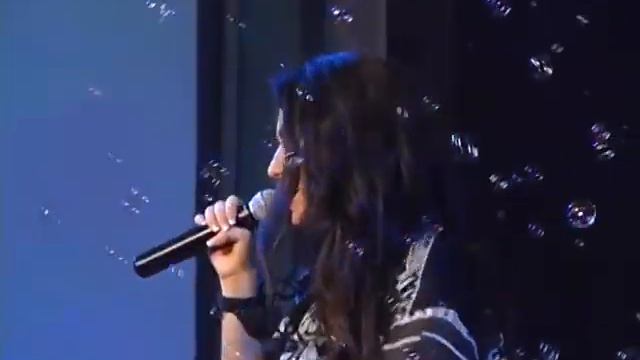 Ольга Панкратова и Рояль в Кустах, "Заходи Счастье" смотреть онлайн